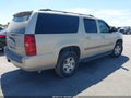 2007 Chevrolet Suburban 1500 — photo 4 of 18 | VIN 1GNFC16047R210063