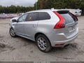 2015 Volvo XC60 — photo 3 of 16 | VIN YV4612RK8F2634402