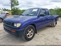 1996 Toyota Tacoma — photo 2 of 16 | VIN 4TAVL52N9TZ128400