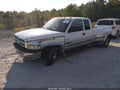 1998 Dodge Ram 3500 — photo 2 of 15 | VIN 1B7MC33D2WJ126470