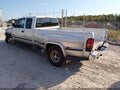 1998 Dodge Ram 3500 — photo 3 of 15 | VIN 1B7MC33D2WJ126470