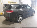 2017 Kia Sorento — photo 4 of 16 | VIN 5XYPGDA55HG334462