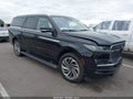 2025 Lincoln Navigator — photo 1 of 13 | VIN 5LMJJ3LG2SEL08295