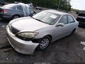 2005 Toyota Camry — photo 2 of 16 | VIN 4T1BE30K85U087851
