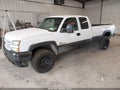 2006 Chevrolet Silverado 2500 — photo 2 of 10 | VIN 1GCHK29U36E238547