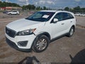 2017 Kia Sorento — photo 2 of 16 | VIN 5XYPGDA32HG255104