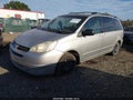 2005 Toyota Sienna — photo 2 of 12 | VIN 5TDZA23C25S228642
