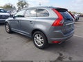 2016 Volvo XC60 — photo 3 of 16 | VIN YV4612RK8G2871375