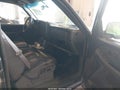 2000 Chevrolet Silverado — photo 5 of 16 | VIN 1GCEK19T6YE397117