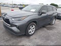 2023 Toyota Highlander Hybrid — photo 2 of 16 | VIN 5TDZARAH1PS526335