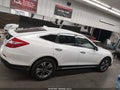 2013 Honda Crosstour — photo 13 of 16 | VIN 5J6TF2H58DL003167