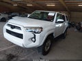 2020 Toyota 4Runner — photo 2 of 15 | VIN JTEBU5JR6L5755714