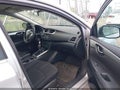 2017 Nissan Sentra — photo 5 of 12 | VIN 3N1AB7AP0HY229964