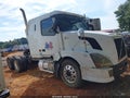 2007 Volvo VN — photo 13 of 18 | VIN 4V4NC9GH67N437189