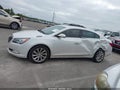 2015 Buick LaCrosse — photo 14 of 16 | VIN 1G4GB5G35FF217504
