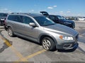 2013 Volvo XC70 — photo 1 of 16 | VIN YV4952BZ8D1158597