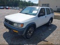 1997 Nissan Pathfinder — photo 2 of 12 | VIN JN8AR05Y5VW176706