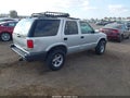 1997 Chevrolet Blazer — photo 4 of 11 | VIN 1GNDT13W4V2235437