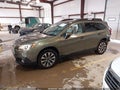 2016 Subaru Outback — photo 2 of 17 | VIN 4S4BSBNC3G3282706