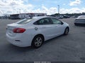 2017 Chevrolet Cruze — photo 4 of 18 | VIN 1G1BC5SM0H7142194