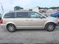 2016 Chrysler Town & Country — photo 13 of 16 | VIN 2C4RC1BG9GR248097