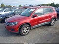 2016 Volkswagen Tiguan — photo 2 of 12 | VIN WVGBV7AX9GW050493