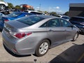 2012 Hyundai Sonata Hybrid — photo 4 of 11 | VIN KMHEC4A47CA035571