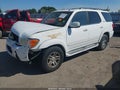 2004 Toyota Sequoia — photo 2 of 12 | VIN 5TDBT48A04S217832