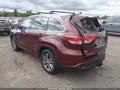 2018 Toyota Highlander — photo 3 of 17 | VIN 5TDJZRFH0JS891644