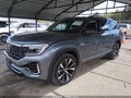 2025 Volkswagen Atlas — photo 2 of 15 | VIN 1V2FR2CA6SC523104