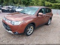 2015 Mitsubishi Outlander — photo 2 of 16 | VIN JA4AZ3A33FZ009164