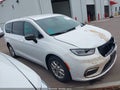 2025 Chrysler Pacifica — photo 14 of 19 | VIN 2C4RC1BG0SR561998