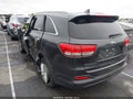 2017 Kia Sorento — photo 3 of 16 | VIN 5XYPGDA3XHG318479
