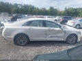 2019 Lincoln MKZ — photo 13 of 18 | VIN 3LN6L5D95KR618145