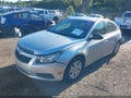2014 Chevrolet Cruze — photo 2 of 13 | VIN 1G1PA5SH5E7125773