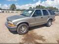 2000 Chevrolet Blazer — photo 2 of 11 | VIN 1GNDT13W5Y2185734