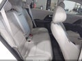 2017 Kia Niro — photo 8 of 16 | VIN KNDCE3LC2H5082852