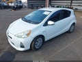 2014 Toyota Prius C — photo 2 of 16 | VIN JTDKDTB34E1567092