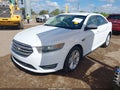 2015 Ford Taurus — photo 2 of 16 | VIN 1FAHP2E80FG112537