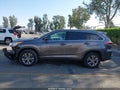 2016 Toyota Highlander — photo 15 of 17 | VIN 5TDZKRFH0GS120519