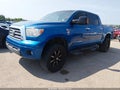 2007 Toyota Tundra — photo 2 of 16 | VIN 5TBDV58107S472602