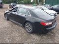2017 Lincoln Continental — photo 3 of 17 | VIN 1LN6L9HKXH5612230