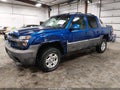 2004 Chevrolet Avalanche — photo 2 of 21 | VIN 3GNEK12T64G116566