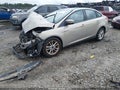 2016 Ford Focus — photo 2 of 17 | VIN 1FADP3F24GL264117