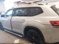 2018 Volkswagen Atlas — photo 14 of 16 | VIN 1V2RR2CA9JC570820