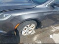 2015 Chrysler 200 — photo 17 of 21 | VIN 1C3CCCAB8FN631696