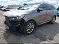 2017 Kia Sorento — photo 2 of 17 | VIN 5XYPK4A50HG280261