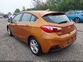 2017 Chevrolet Cruze — photo 3 of 11 | VIN 3G1BE6SM0HS541477
