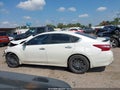 2018 Nissan Altima — photo 13 of 15 | VIN 1N4AL3AP6JC231631