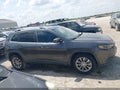 2019 Jeep Cherokee — photo 13 of 16 | VIN 1C4PJLLB6KD129639